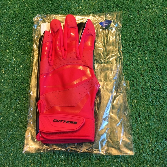 NEW CUTTERS REV PRO 3.0 WR FOOTBALL GLOVES LARGE - Picture 2 of 5